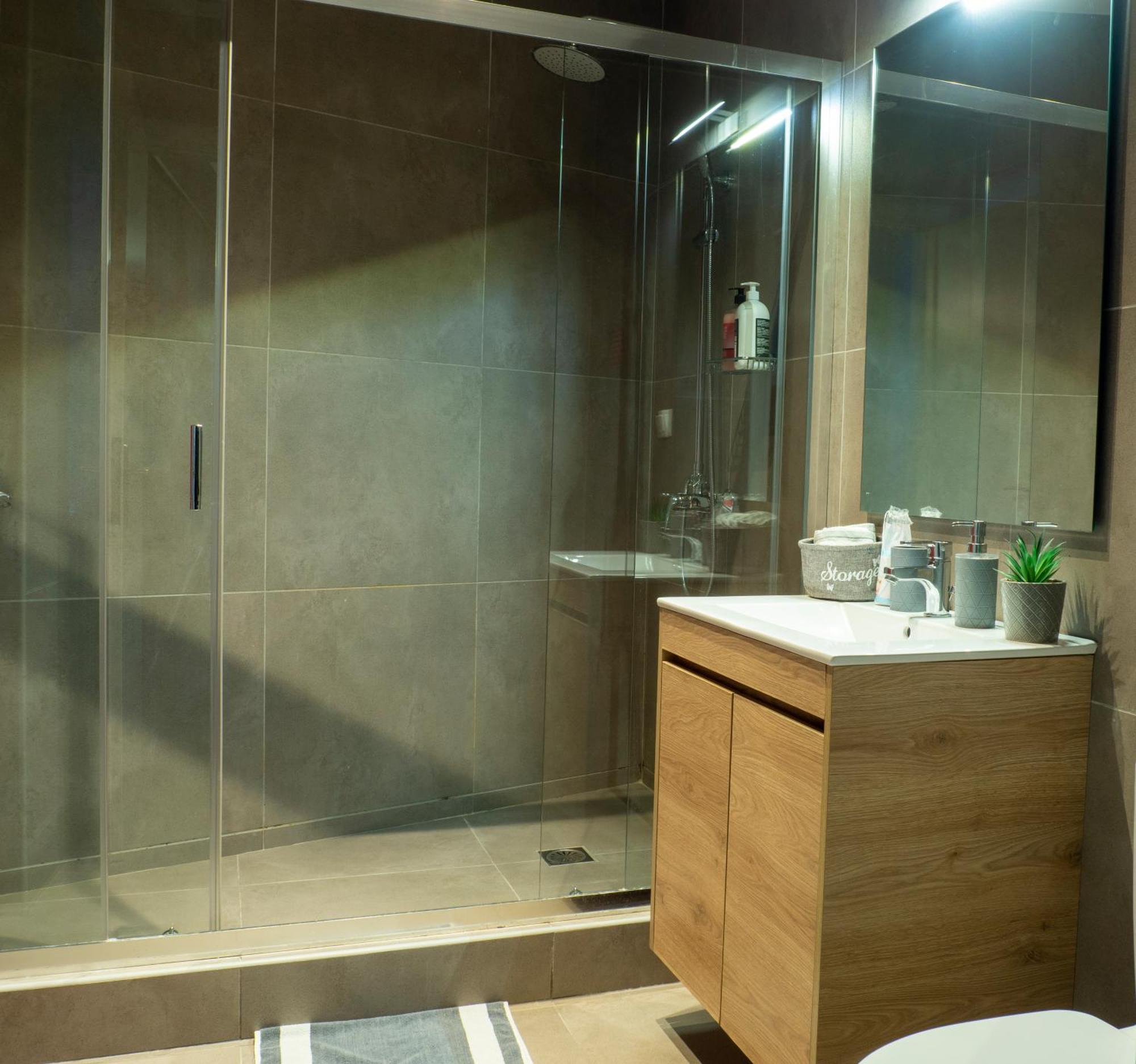 Luxury Apartment Atg Acropolis เอเธนส์ ภายนอก รูปภาพ